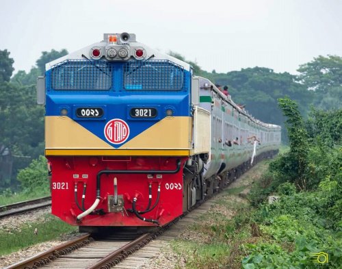 Kolkata to Delhi Train Ticket by Kolkata Rajdhani Express